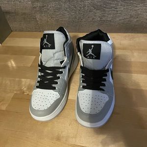 Nike Air Jordan Size 6